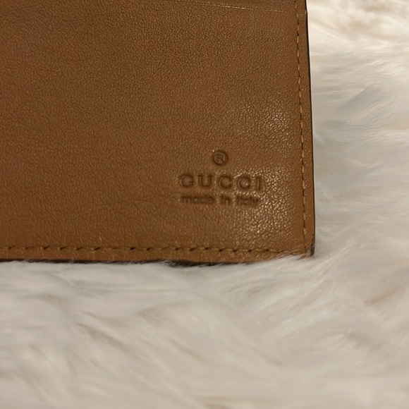 Authentic Gucci Long Wallet - Picture 6 of 17
